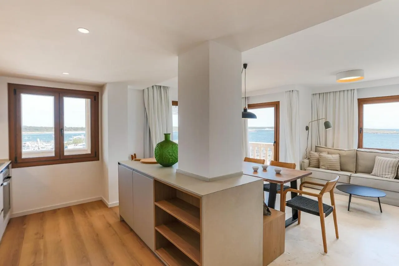 Beachfront Holiday Apartment Lotja 7 - Grupo Berna Colònia de Sant Jordi